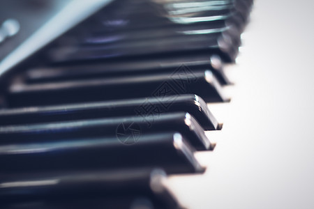 特写钢琴键 近前视图 音乐乐器教育概念构想 以及图片