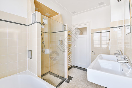 现代黑白两种颜色的露天洗手间房间辉光反射陶瓷奢华龙头制品淋浴房住宅卫生间图片