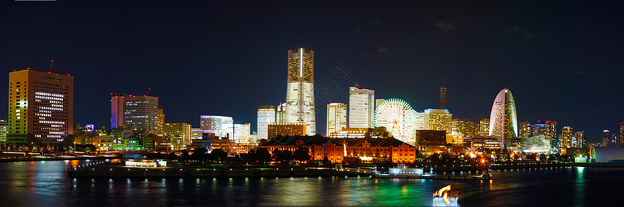 横滨夜场Panorama海面游乐园摩天轮大桥街景旅游码头城市夜空观光图片