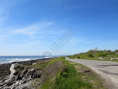 佩克斯岛花岗岩岩岩状海岸线加公路图片