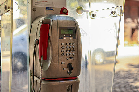 旧公共电话讲话文化技术摊位旅游公用电话建筑旅行电讯英语图片