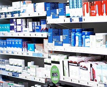 药房里装满了各种药用产品 在药店里存放着许多药剂品的货架图片