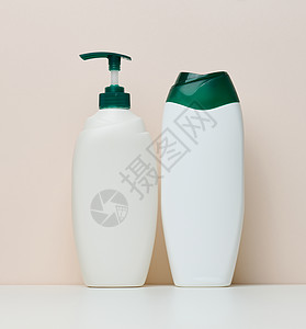 白塑料瓶 有洗发水泵 蜜蜂底的淋浴胶图片