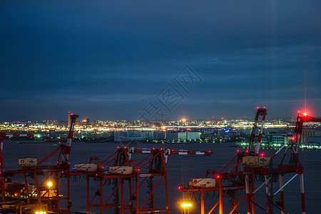 东京夜景东京之夜 从东京大田港观望东京的夜景中心照明商业机构古迹摩天大楼景点建筑电信焰火背景