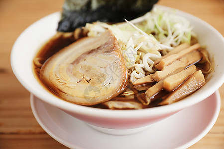 拉门日日日面汤日本意大利菜豆腐肉汤烹饪筷子美食食物肉丸午餐盘子蔬菜图片