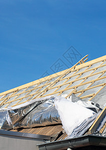 房屋保温采用矿棉 屋顶保温技术 从房子建筑旧屋顶图片
