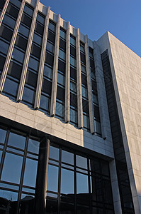 现代建筑   生物多样性公约   银行商业区职场天空财产办公室反射财富中央地标高楼技术图片