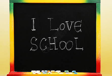 爱上九月我爱学校学期语言学习意义字母教育英语孩子们黑板粉笔背景