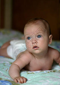 儿幼婴孩童孩子新生哺乳期母性婴儿生活图片