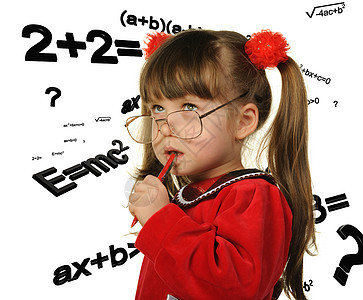 女孩和数学公式工作室学习智力写作大学演讲眼镜专注智慧粉笔图片