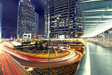现代城市 晚上有高速公路交通 香港州康天空旅行地标天际商业运动运输景观车辆速度图片