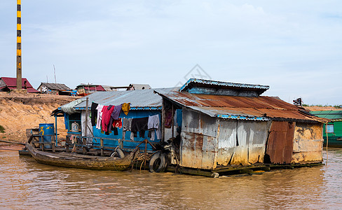 柬埔寨Tonle Sap湖高地的房屋钓鱼旅游运输船屋传统文化贫困反射热带收获图片