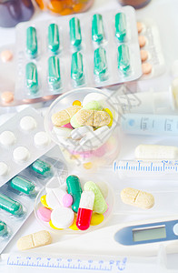 医用物体的药品和医疗物品药剂师海报科学药店药剂抗生素药片治愈宏观胶囊图片