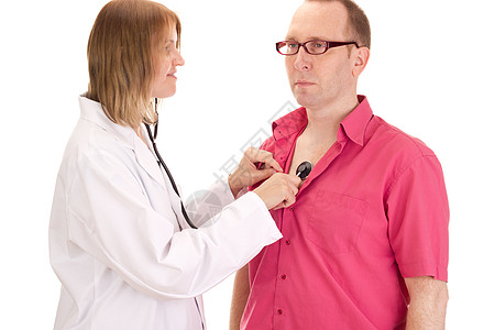 家庭医生医生对病人进行检查工作全科声音卫生男人外套大衣考试预防男性背景