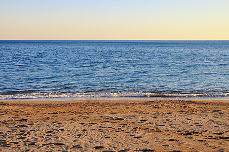 海滩海和天空海洋地平线海浪蓝色图片