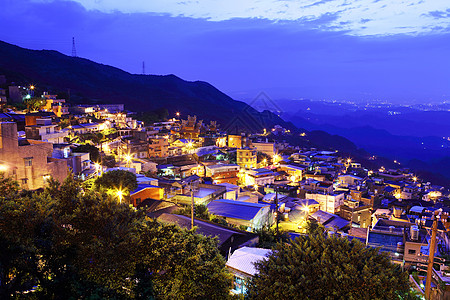 晚上在台湾的千边村村庄旅行地标城市爬坡怀旧图片