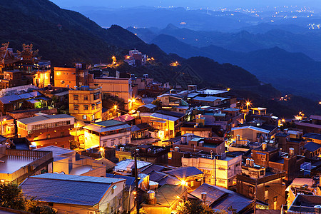 秋养肺台湾深夜的乡丰村城市怀旧地标村庄爬坡旅行背景