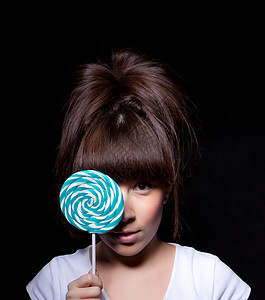 立页女性青年成人蓝色圆圈圆形女士姿势螺旋漩涡图片