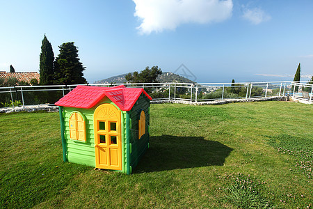 玩具塑料屋成人童年房子喜悦自由太阳场地国家天空日落图片