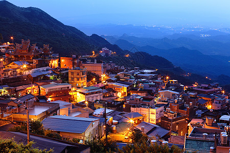 晚上在台湾的千边村城市爬坡地标旅行怀旧村庄图片