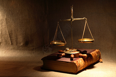 法典法律光束黄铜重量仪器平衡名义司法测量天平背景图片