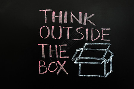 粉笔绘画  在盒子外面思考的概念商业脚本成功黑板开箱战略想像力风暴黑色解决方案图片