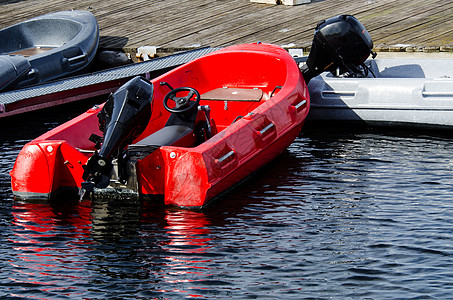 红船发动机速度安全血管橡皮船体引擎救生艇救援运动图片