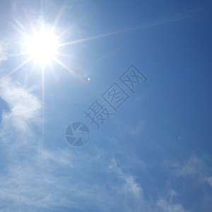 蓝天空中的太阳气候蓝色空气星星射线晴天环境阳光季节臭氧景观高清图片素材