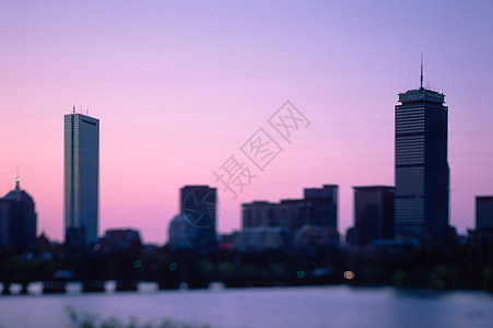 波士顿 Back Bay 天线日落色彩摩天大楼天空天际办公室建筑建筑学城市反射图片