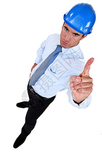 工程师摇动他的手指高角度讲课帽子衬衫宣讲安全男人布道人士恼怒图片