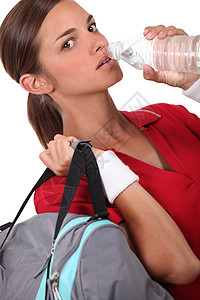 运动员饮用水Athlete饮用水健康轻人配件白色女性黑发运动衣服脖子袋子图片