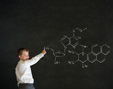 书写有科学化学公式的男孩商业男图片