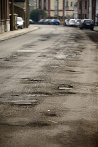 坑洞运输跑步街道路面城市基础设施质量破坏衰变状况图片素材