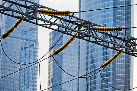输电线路技术金属蓝色发电机通讯变电站城市电压电线阳光图片