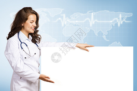 带空白横幅的年轻女医生黑发广告牌公告药品卫生职业医师医疗保险纸板成人图片