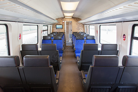 现代荷兰式火车票蒸汽货车座位长椅载体旅游民众木板运输火车图片