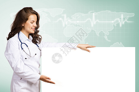带空白横幅的年轻女医生医疗保险纸板医师海报长袍成人卡片招牌从业者职业图片