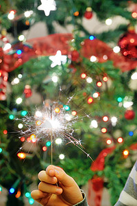 圣诞派对火花烧伤乐趣季节新年庆典好奇心星星焰火幸福假期图片