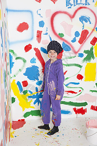 油漆一个房间创造力教育艺术乐趣小女孩微笑工艺婴儿儿童幸福图片