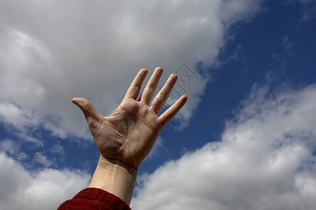 手指指尖宗教棕榈蓝色上帝领导天堂精神信仰天空青年图片