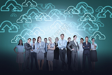 参照云计算背景的商业团队与云计算背景相对应男性同事合伙云计算女性公司伙伴人士成人混血图片