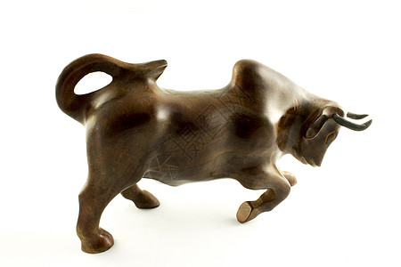 木木公牛塑像雕刻艺术雕塑干草棕色表演动物雕像农场高清图片