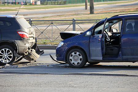 意外事故汽车街道事故司机车辆交通损害驾驶保险图片