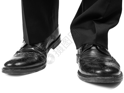 穿着闪亮黑色皮鞋的男子服皮革工作室公司男人商务白色商业男性夫妻鞋类图片