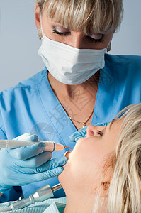 病人牙医 牙科微积分除去牙疼检查疼痛药品手术办公室考试打扫牙齿治疗图片