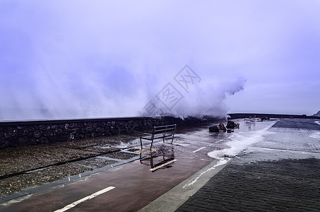 波浪飞溅地面天气蓝色风暴环境天空海浪海洋图片