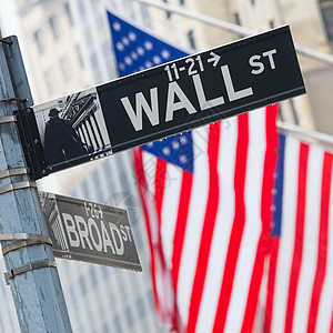 美国纽约华尔街贸易金融交易经济市中心旗帜民众地标城市街道图片