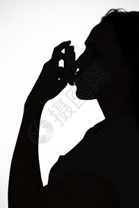 使用吸入器合成的哮喘褐色头发棕色病痛保健哮喘病呼吸灰色医疗长发插图痛苦图片