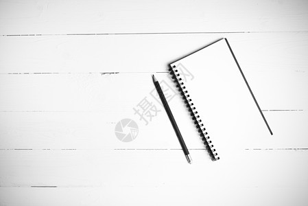 笔记纸黑白颜色风格和笔记纸床单条纹日记学校文档螺旋铅笔写作空白笔记本图片
