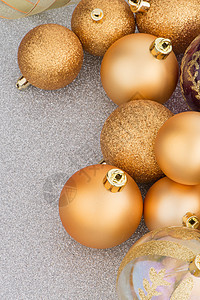 金金色圣诞球金子装饰风格乐趣团体玻璃辉光圆圈假期魔法背景图片
